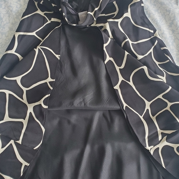 ANN TAYLOR 100% Silk Giraffe Print Halter Dress Size 0. - Picture 8 of 16